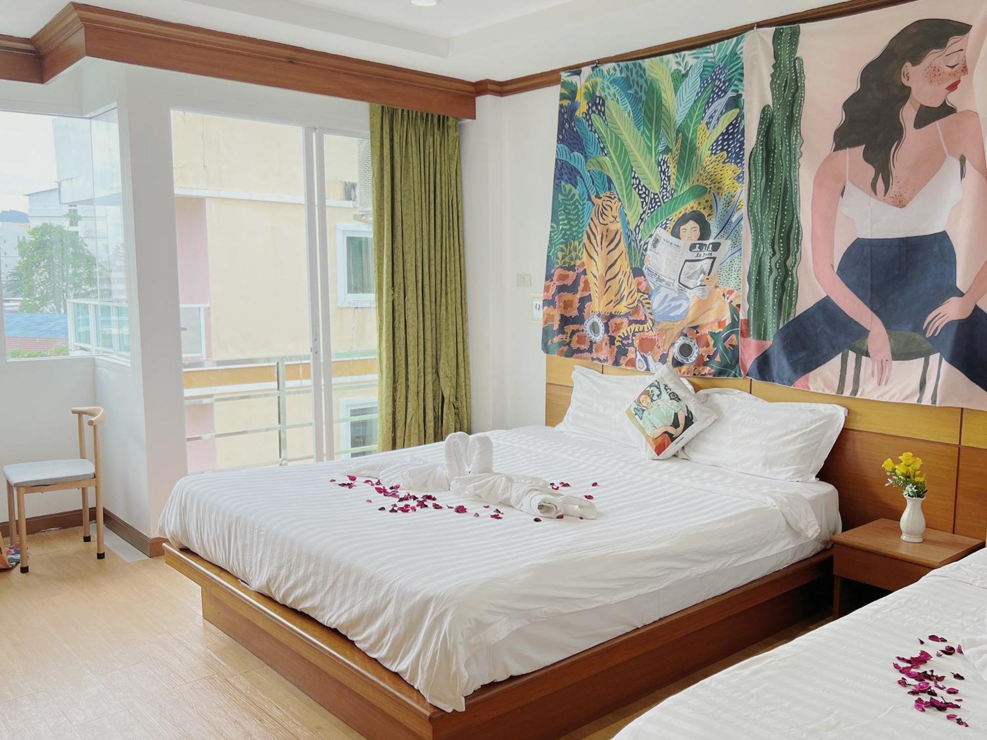 Lanting Patong Exterior foto