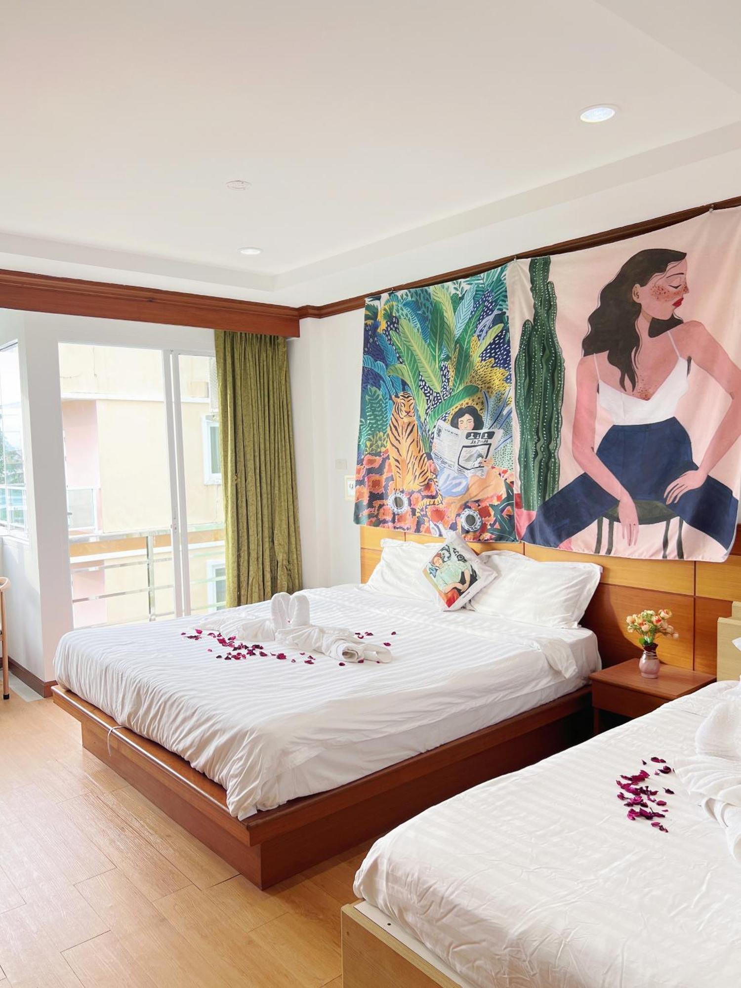 Lanting Patong Exterior foto
